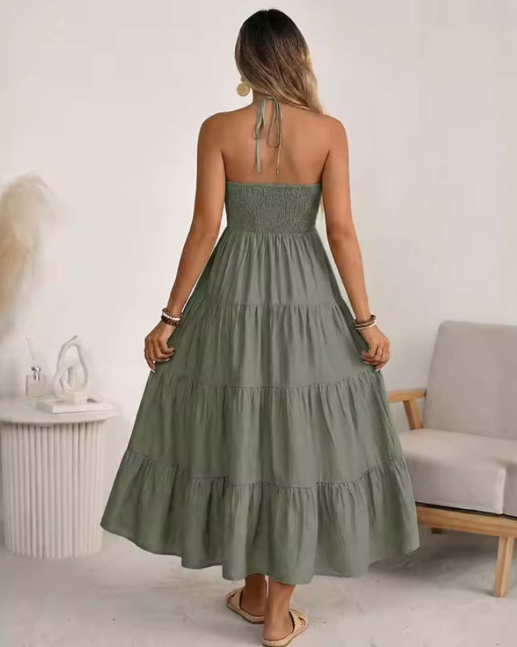 Irene - Vestido Midi de Verano con Escote Halter y Caída Fluida