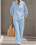 Celia - Conjunto de 2 Piezas con Blusa Fluida y Pantalón Recto