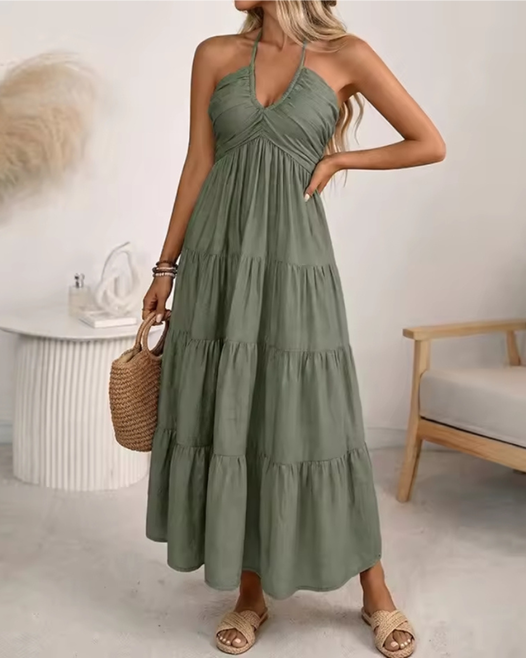 Irene - Vestido Midi de Verano con Escote Halter y Caída Fluida