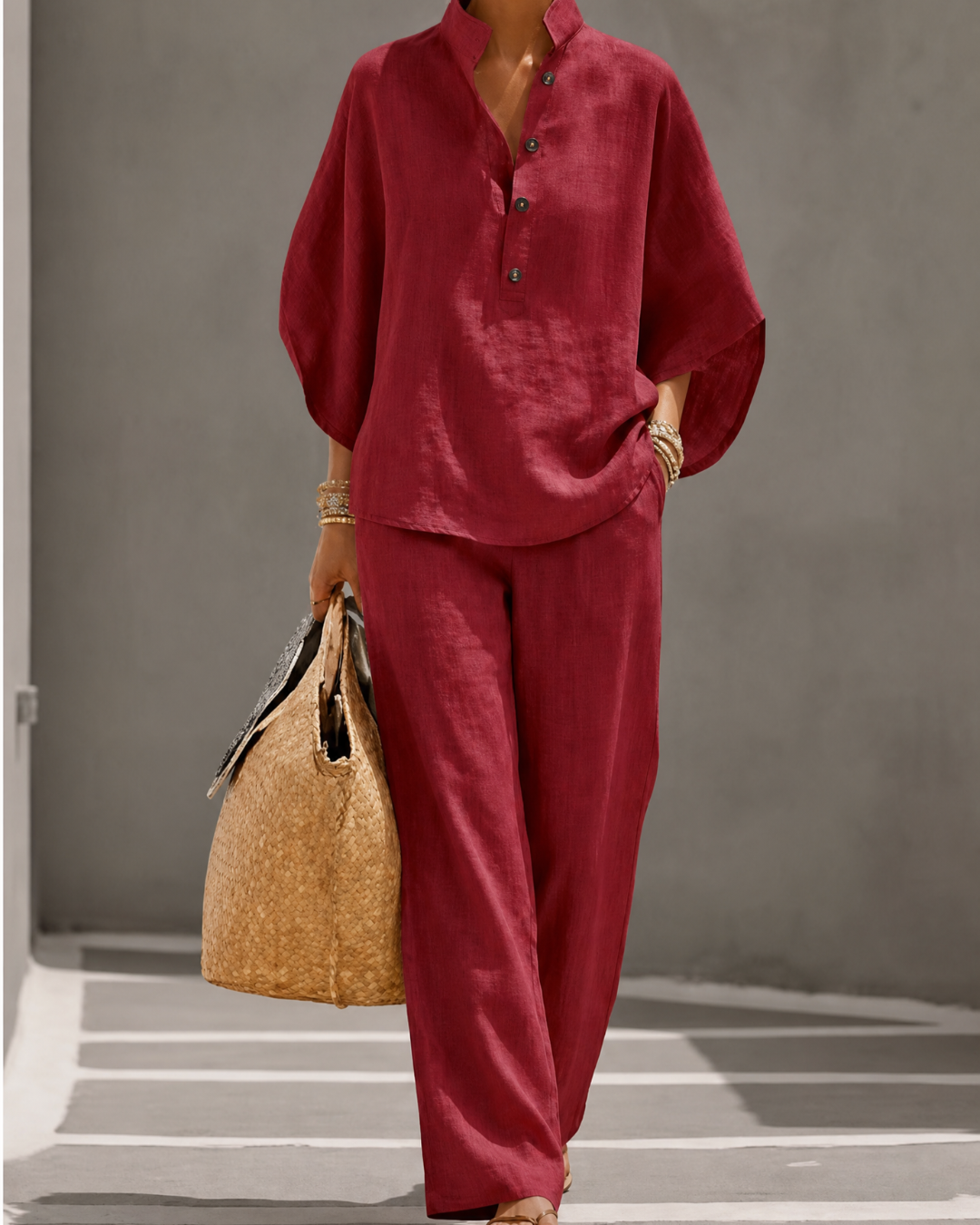 Celia - Conjunto de 2 Piezas con Blusa Fluida y Pantalón Recto