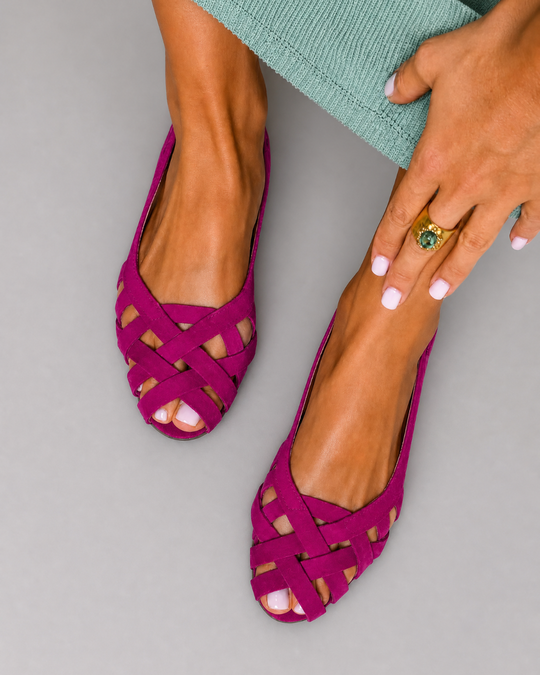 Saray - Sandalias Perforadas de Confort Natural